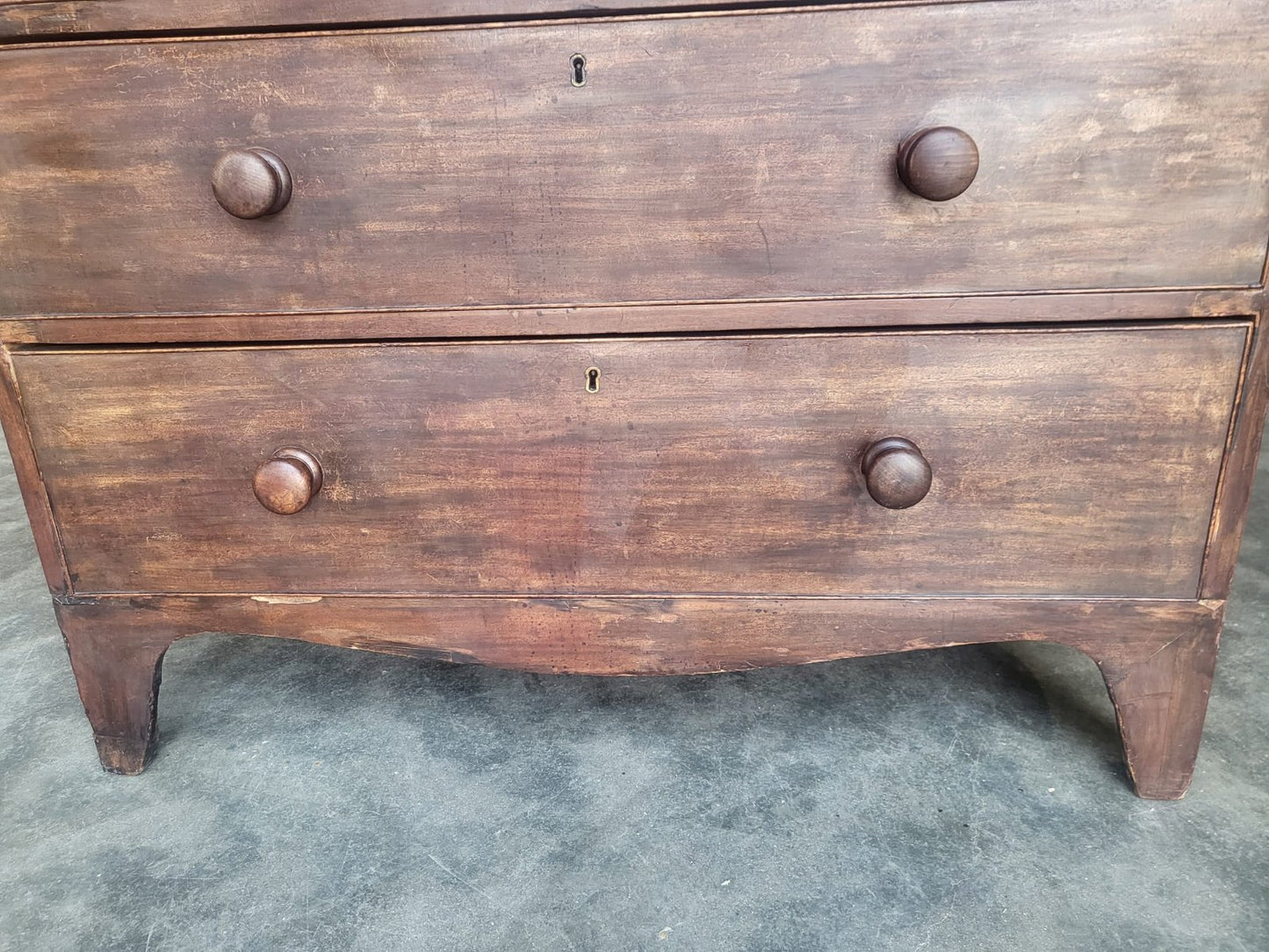 Antique Victorian 2 over 3 chest of drawers splayed legs knob handles