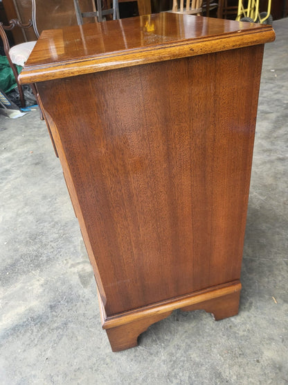 Small antique repro 2 over 3 side end chest of drawers