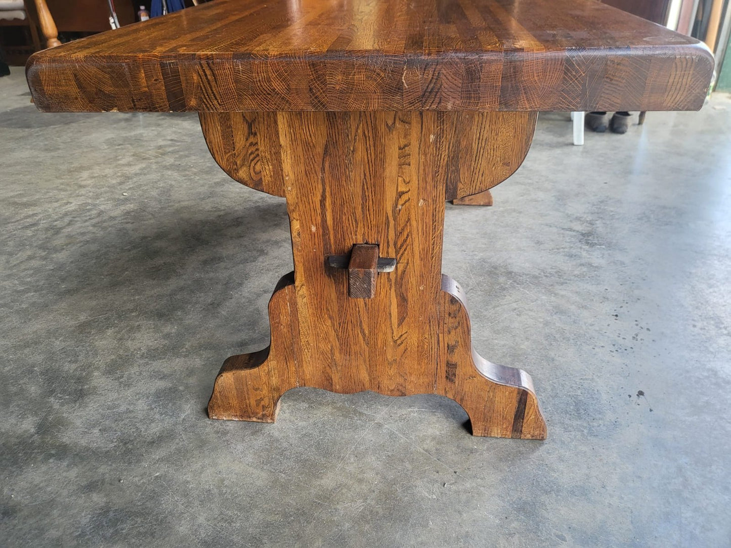 Breakdown refectory dining table seat to 8 flat pack
