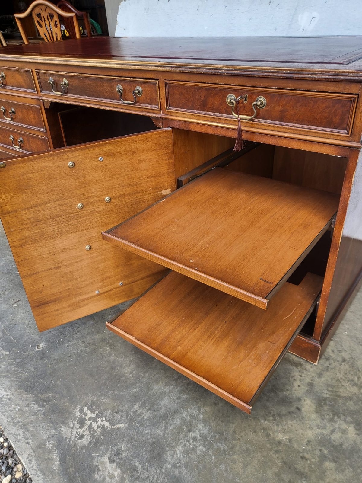 Antique repro large twin pedestal office desk leather top drawers filing