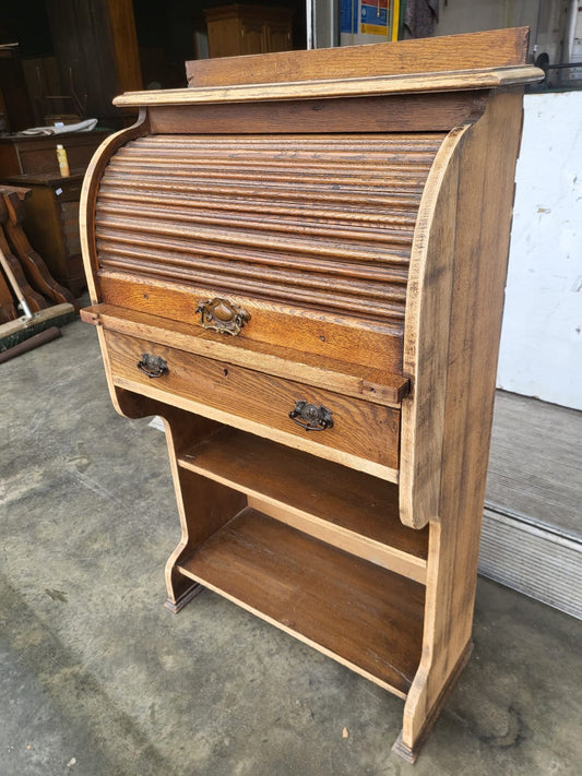 Antique Edwardian small oak roll top students bureau desk