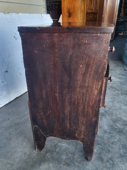 Antique Victorian small bow front 2 over 2 chest of drawers
