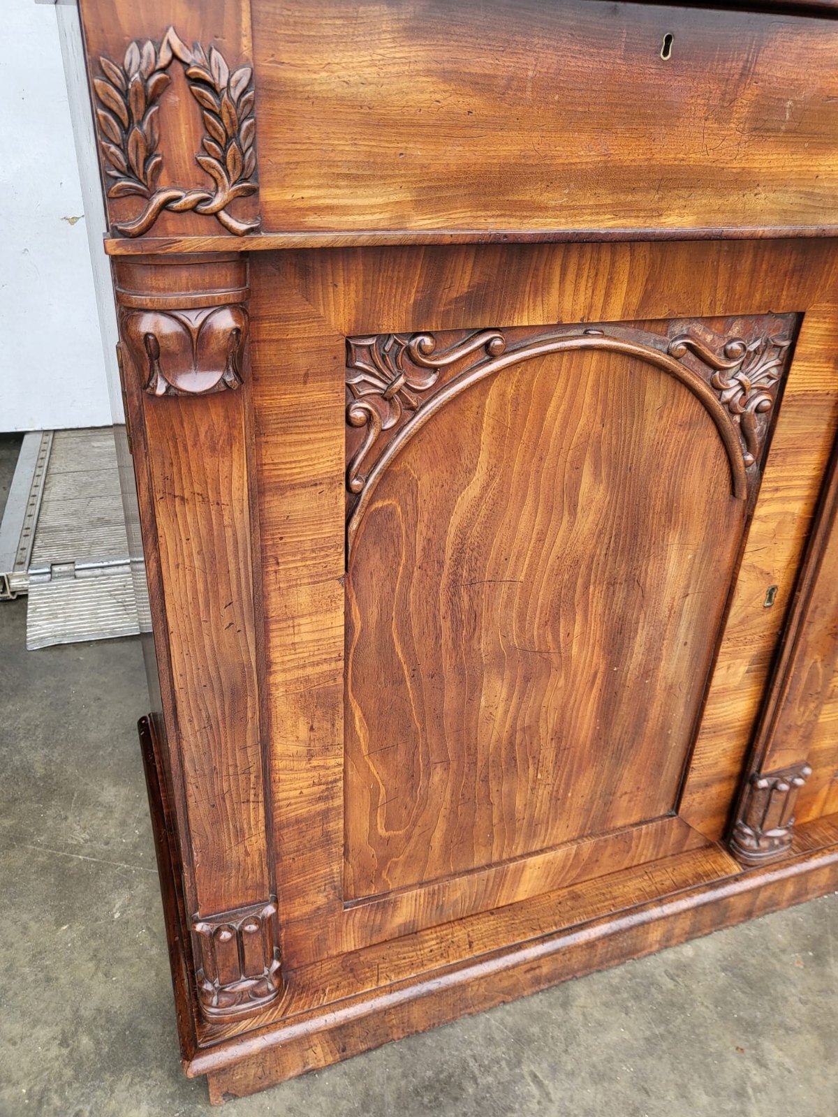 Antique Victorian chiffonier sideboard gallery drawers cupboard