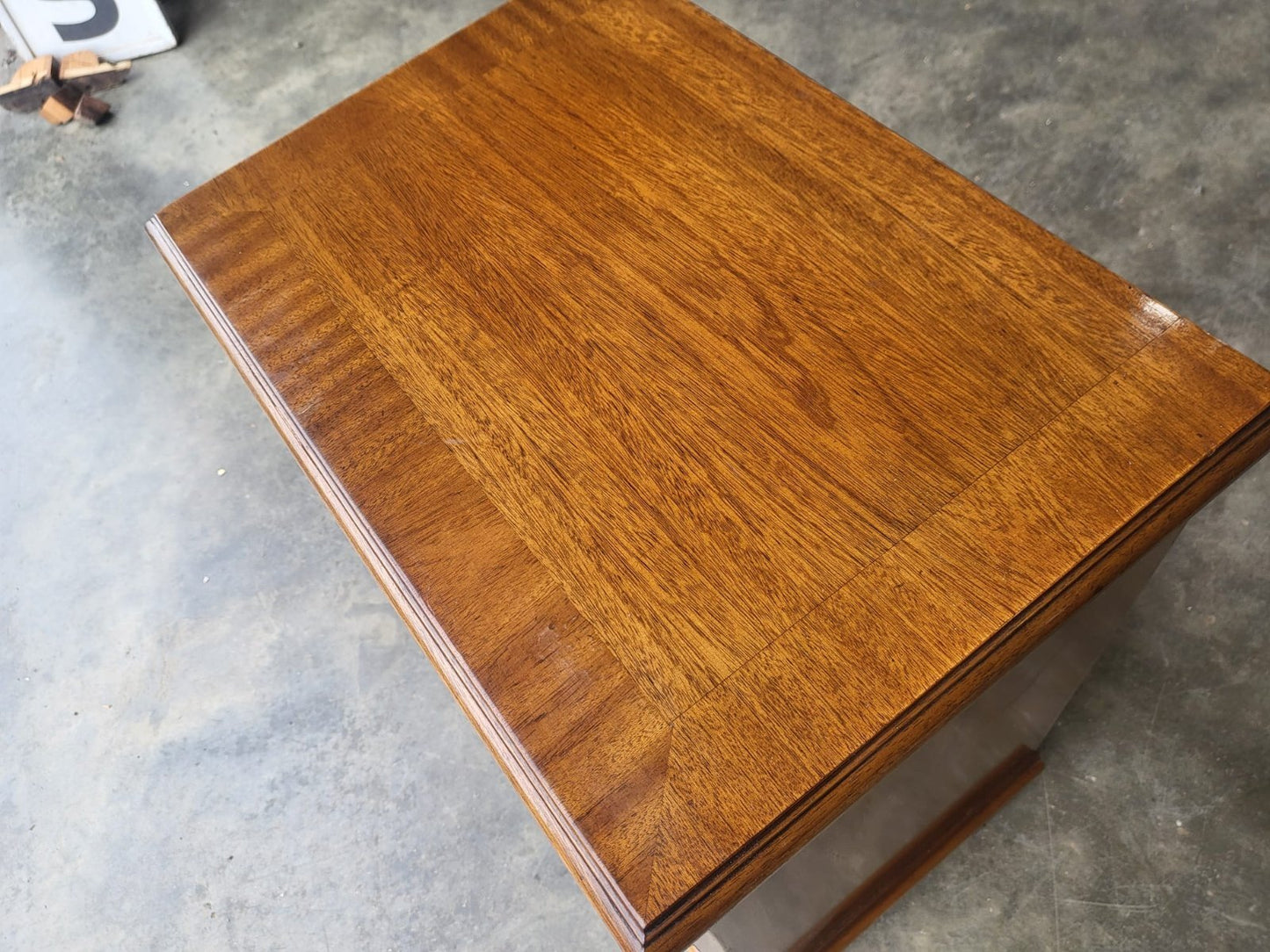 Small antique repro 2 over 3 side end chest of drawers