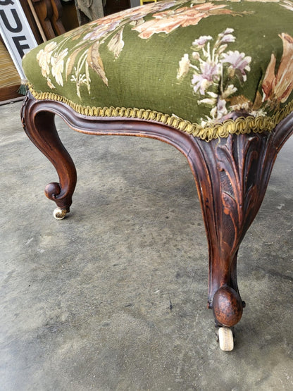 Antique Victorian small nursing bedroom bathroom chair cabriole legs