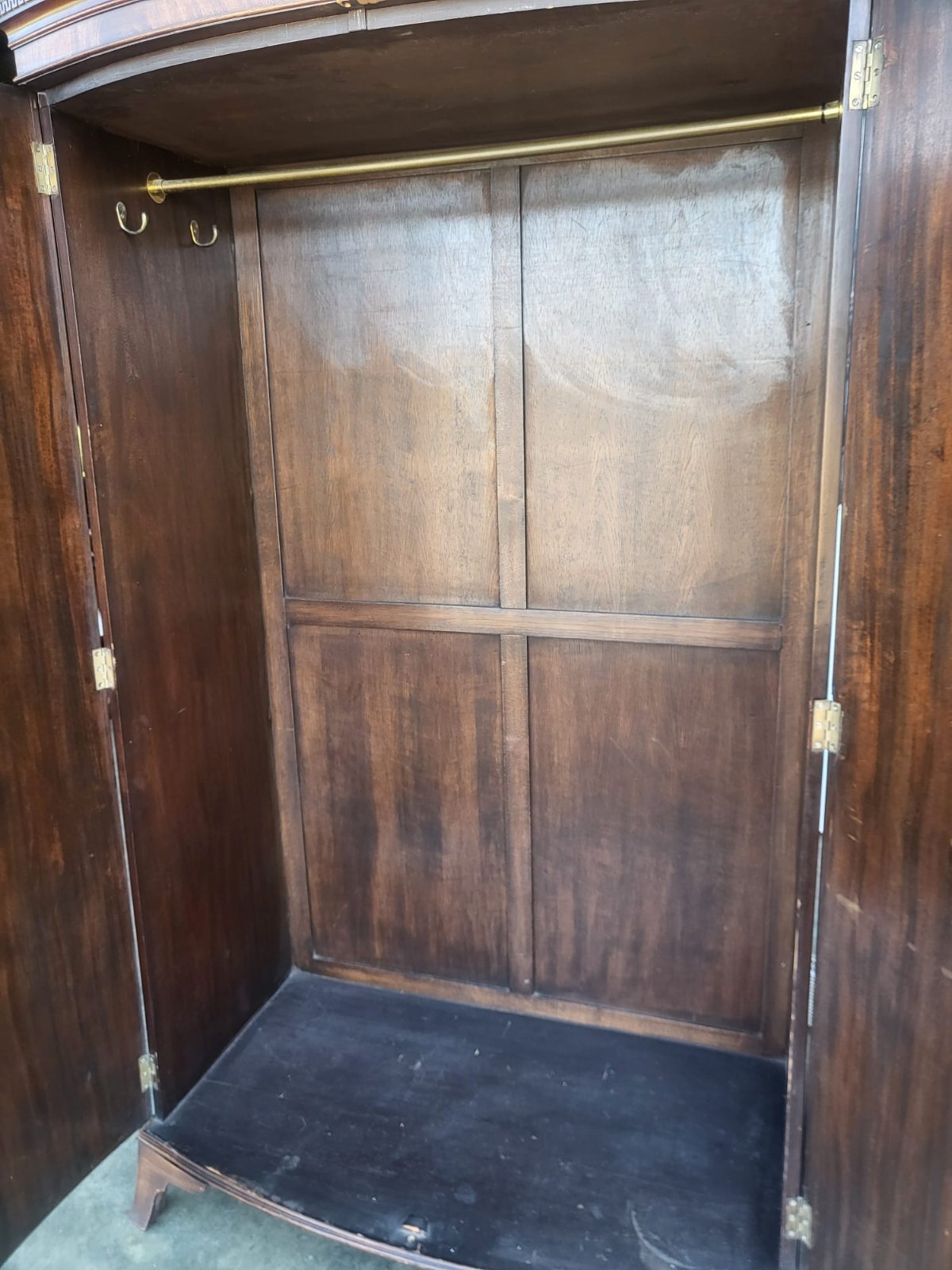 Antique mahogany bow front inlaid 2 x door wardrobe splayed legs