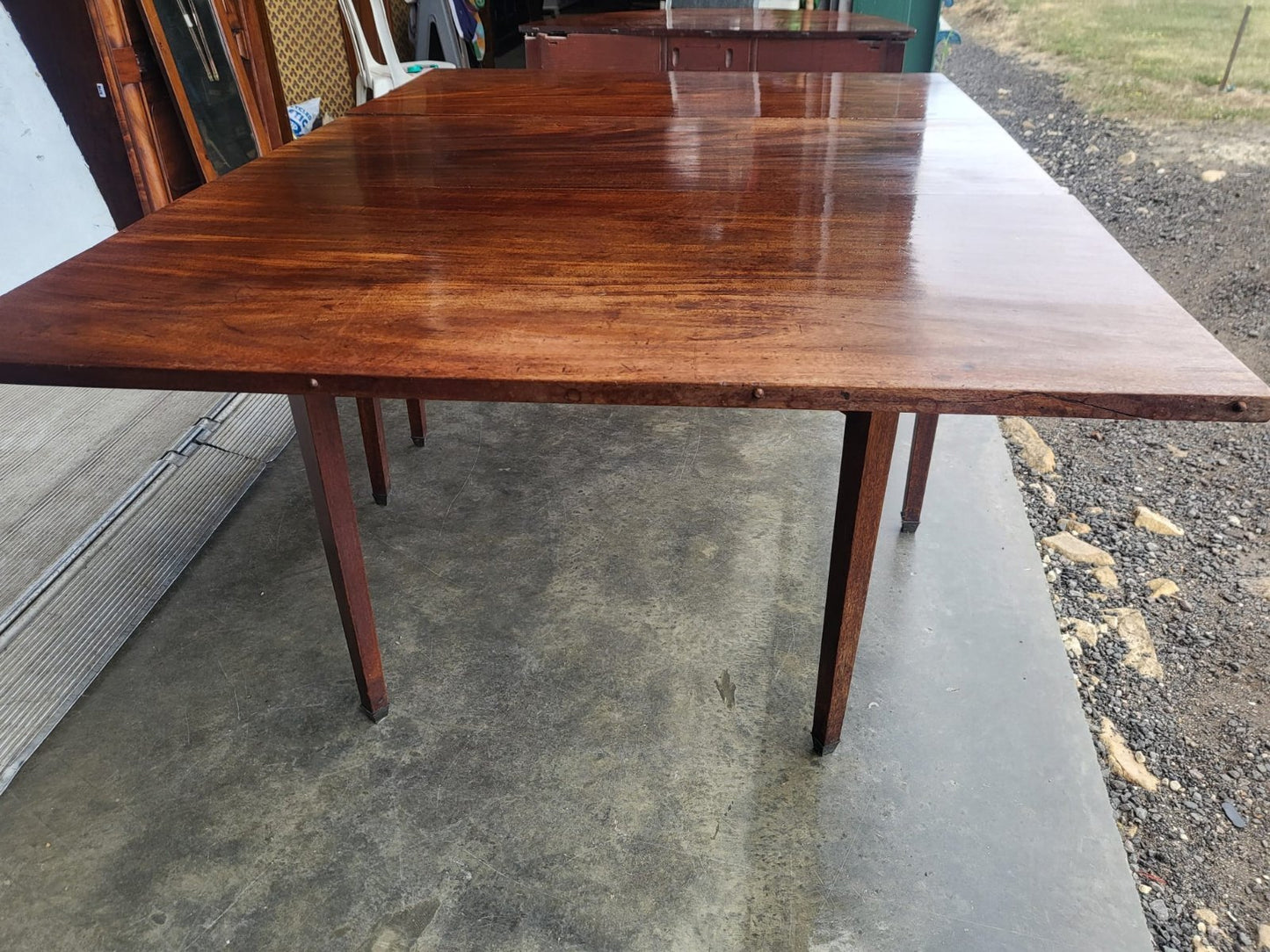 Antique large Georgian solid mahogany drop leaf dining table seat to 8
