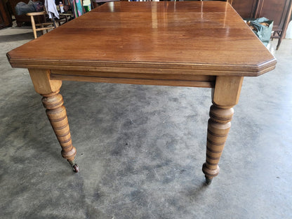 Antique Victorian wind out extending dining table seat 6