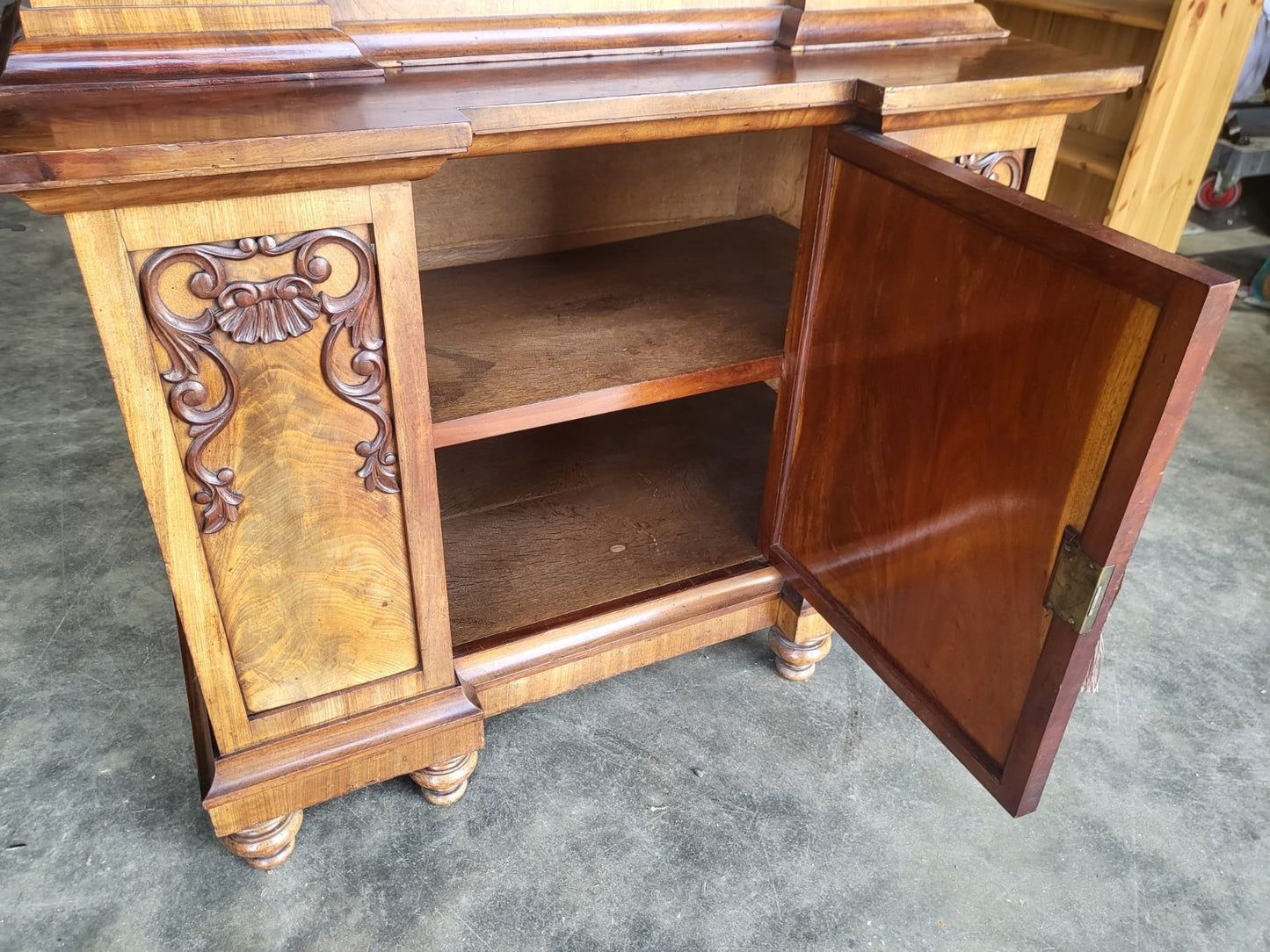 Antique mahogany small break front glazed bookcase cabinet cupboard