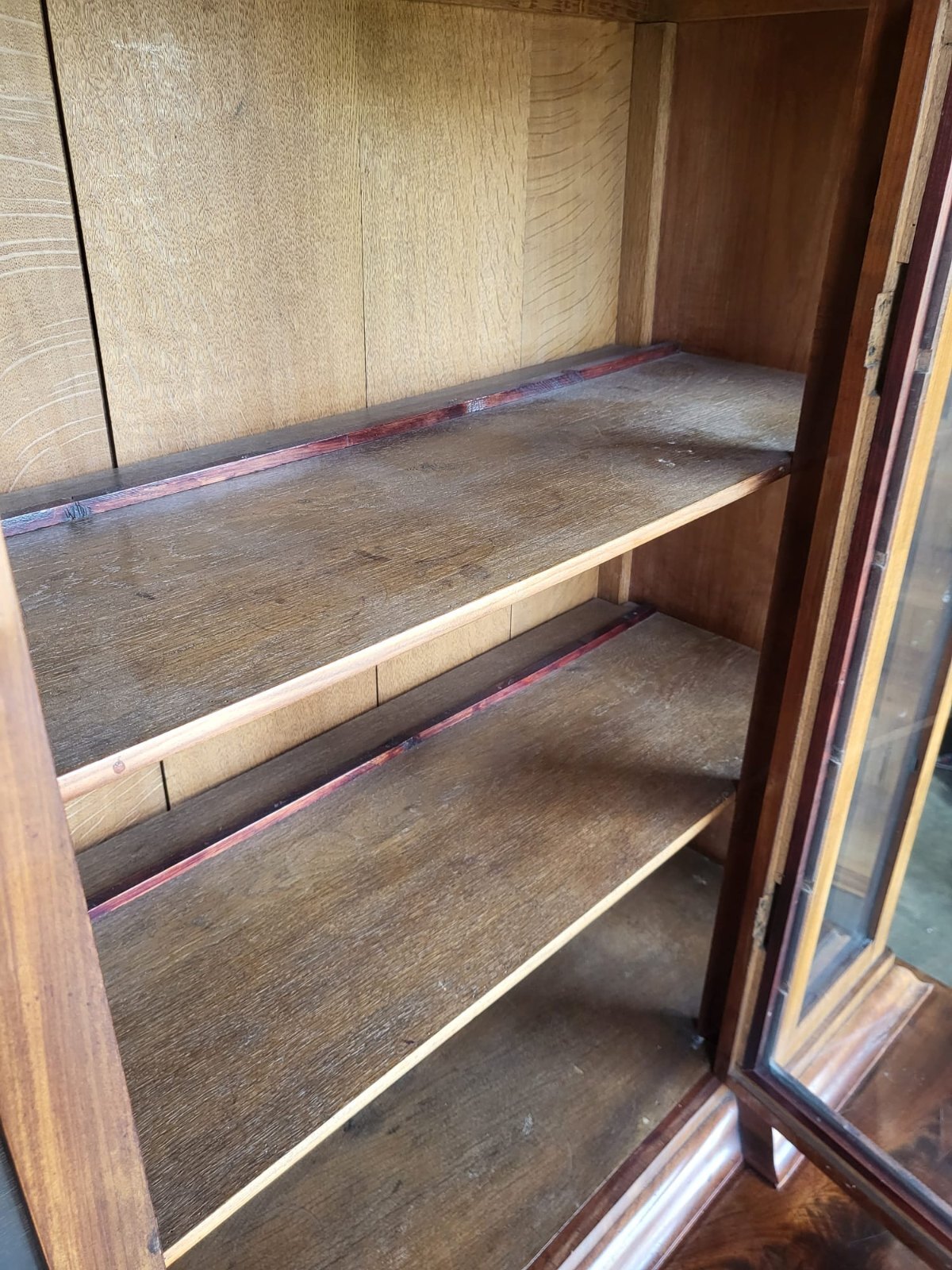 Antique mahogany small break front glazed bookcase cabinet cupboard