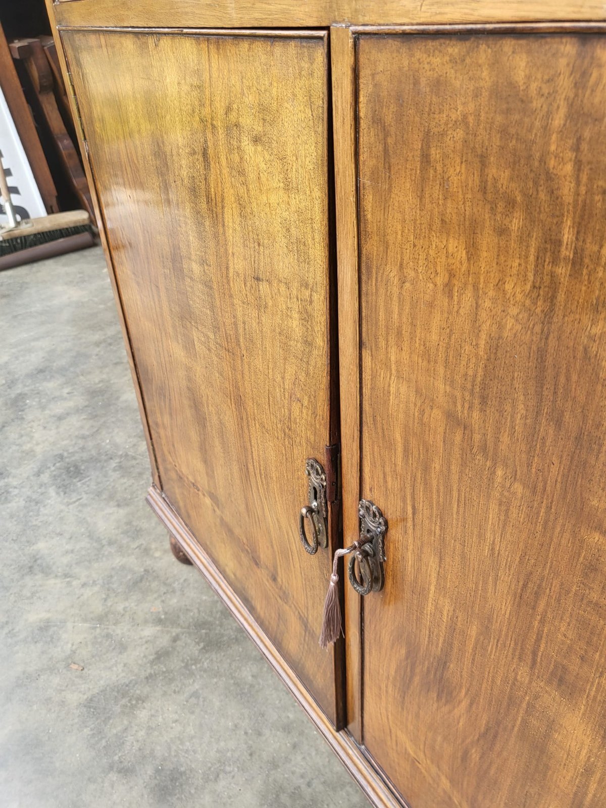 Antique Edwardian glazed bookcase cabinet drawers cupboard shelves