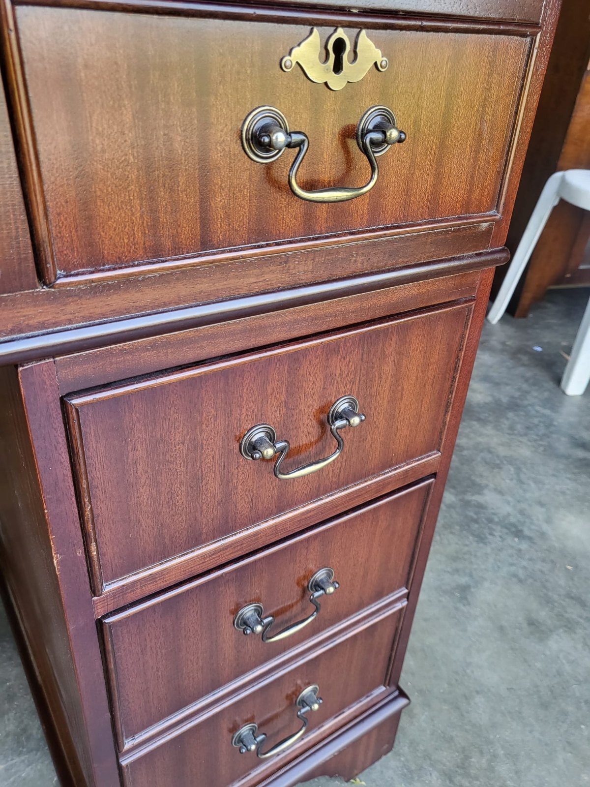 Antique repro small twin pedestal writing desk leather top drawers