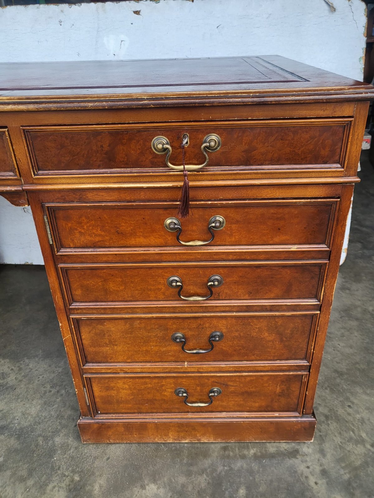 Antique repro large twin pedestal office desk leather top drawers filing