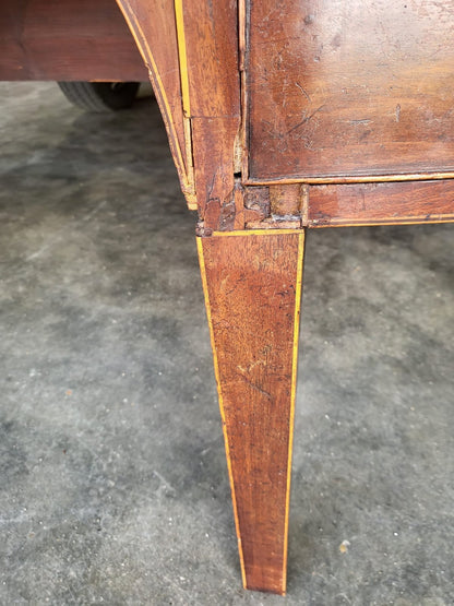 Antique Georgian bow front 4 drawer sideboard cabinet tapered legs