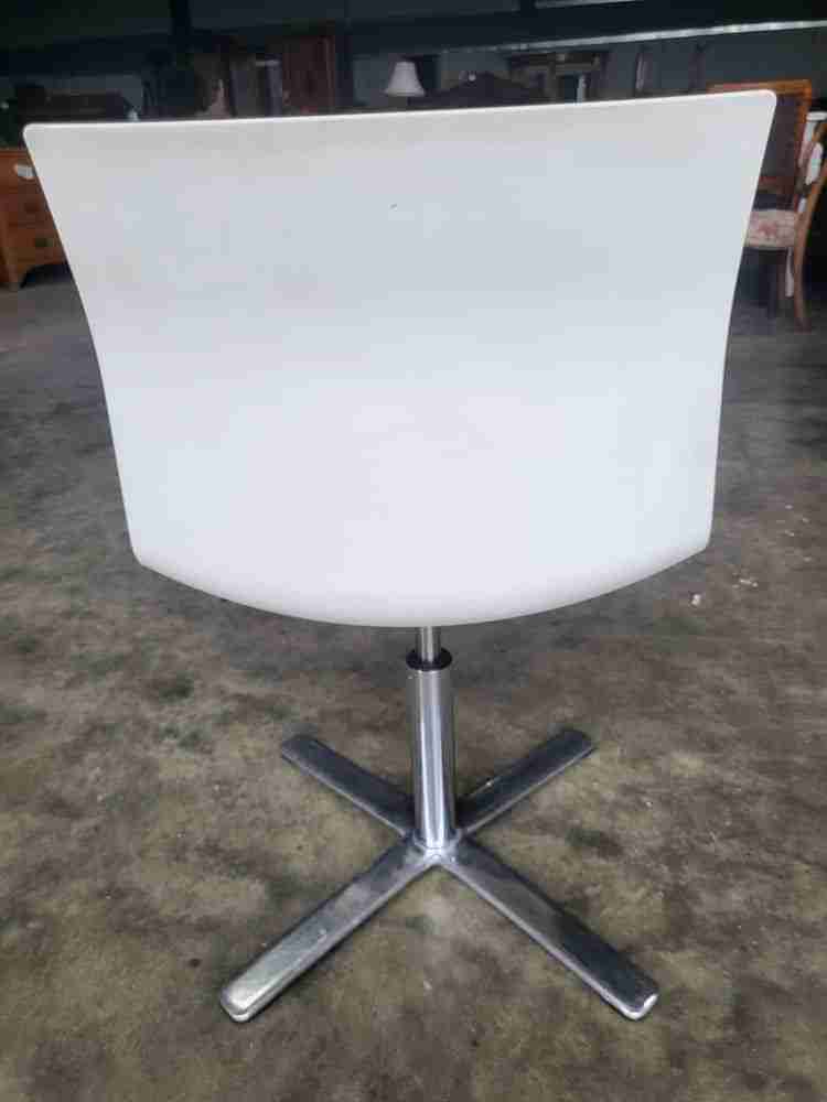 White 70's style  office swivel  chair chrome star base