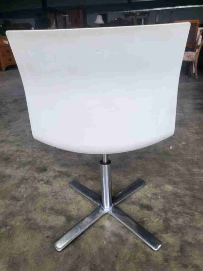 White 70's style  office swivel  chair chrome star base