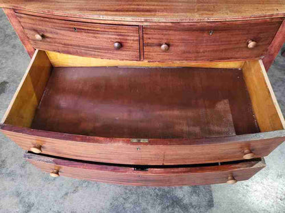Vintage 20thC bow front chest of drawers 2 over 2 tapered legs