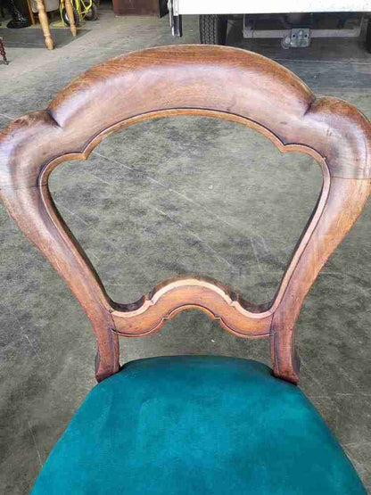 Antique Victorian 8 mixed mahogany dining chairs turned legs faux leather