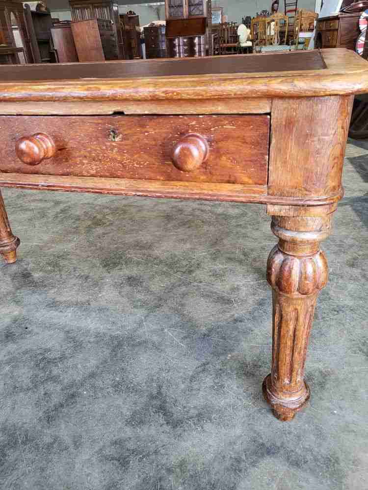 Antique Victorian 2 drawer hall serving side table turned legs