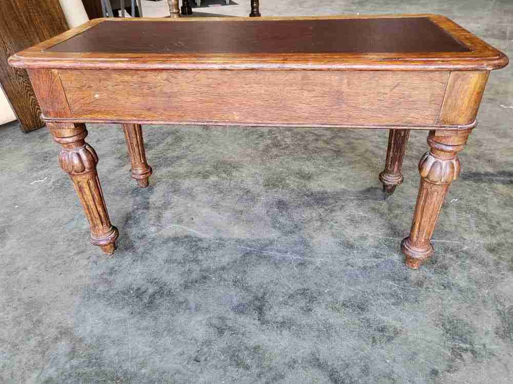 Antique Victorian 2 drawer hall serving side table turned legs