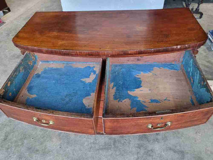 Antique Victorian bow front 2 over 3 chest of drawers rope columns