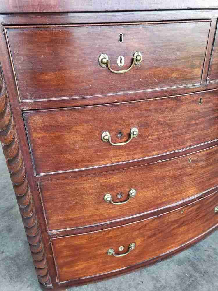 Antique Victorian bow front 2 over 3 chest of drawers rope columns