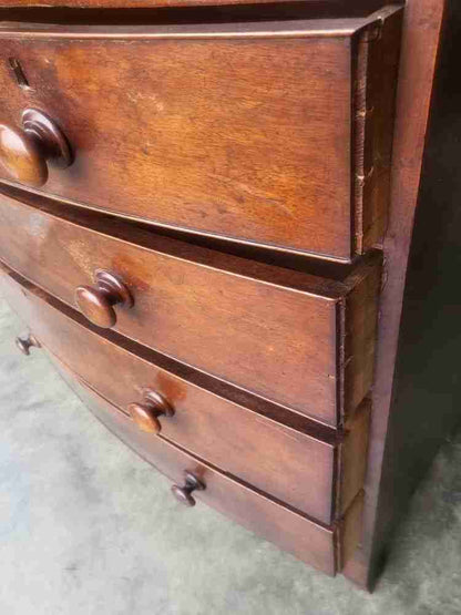 Antique Victorian mahogany bow front 2 over 3 chest of drawers