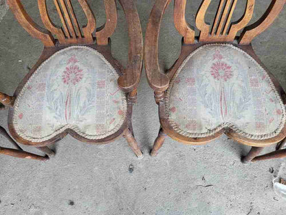 Six antique Lyre back dining chairs heart shaped seats turned legs