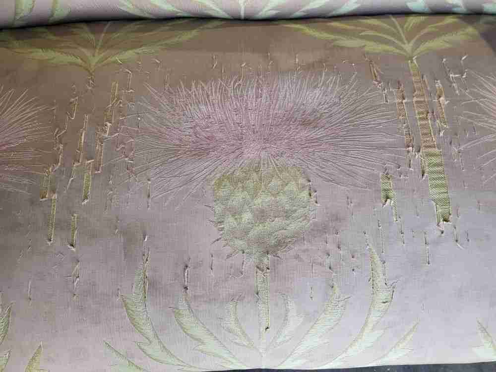 Curved small 2 seat silk floral sofa shabby bed end seat