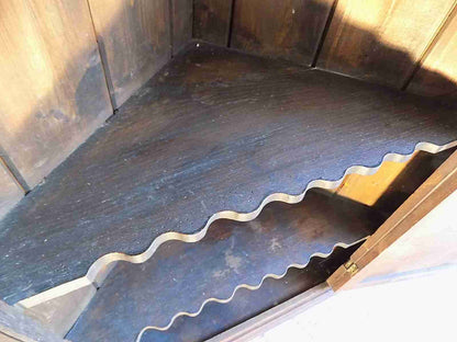 Victorian large oak corner cabinet with crimped shelves