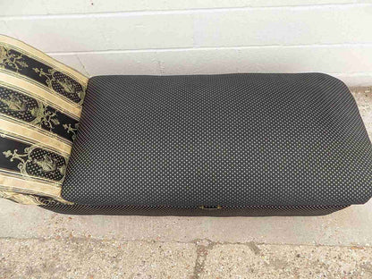 Vintage day bed with storage