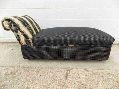 Vintage day bed with storage